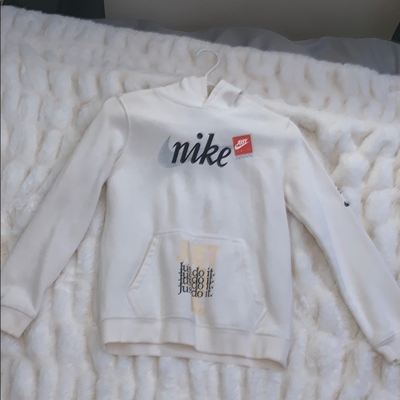 Nike hoodie - Picture 1 of 3